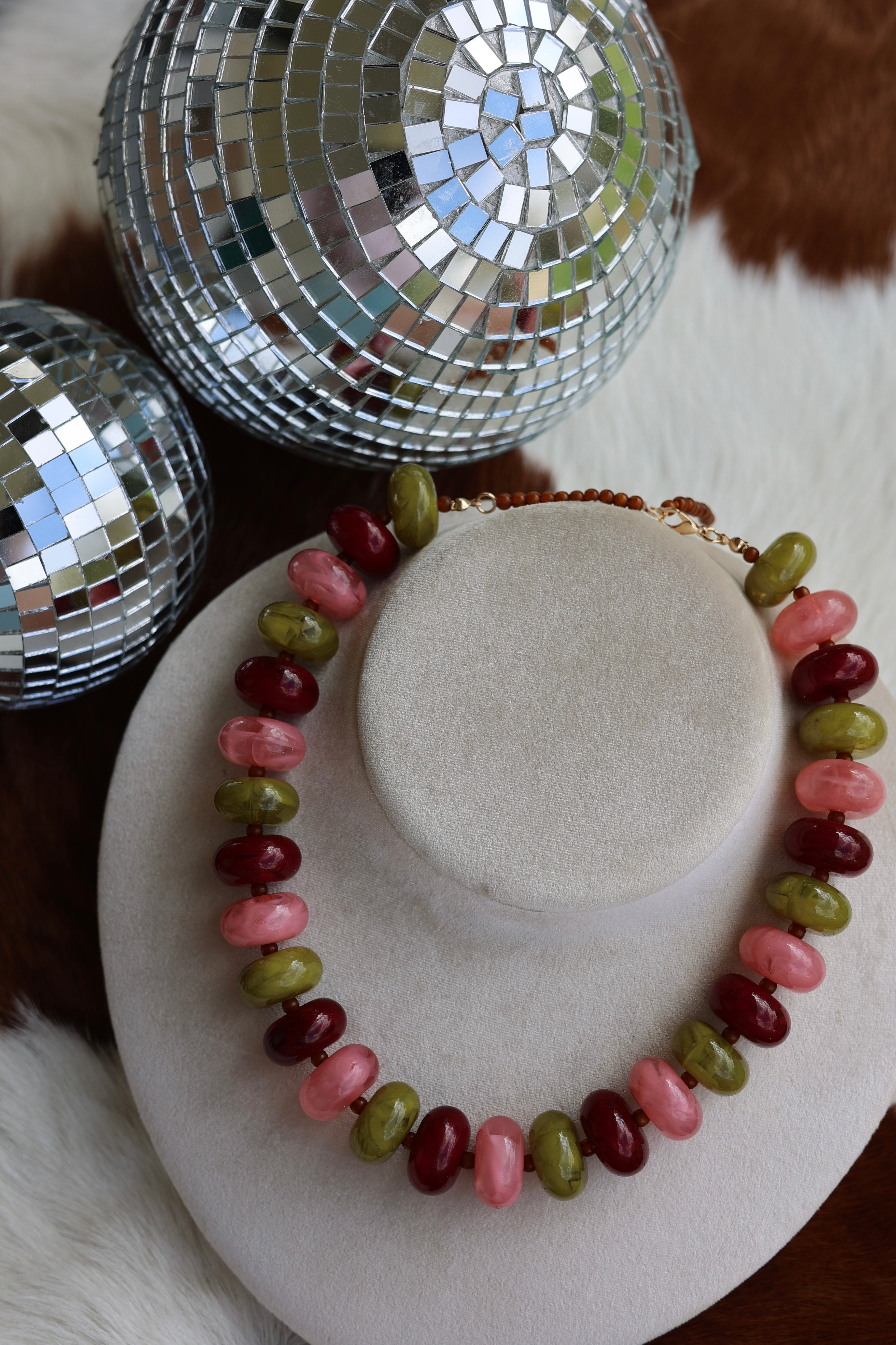 The Ashton Necklace in Sugarplum 16-19”
