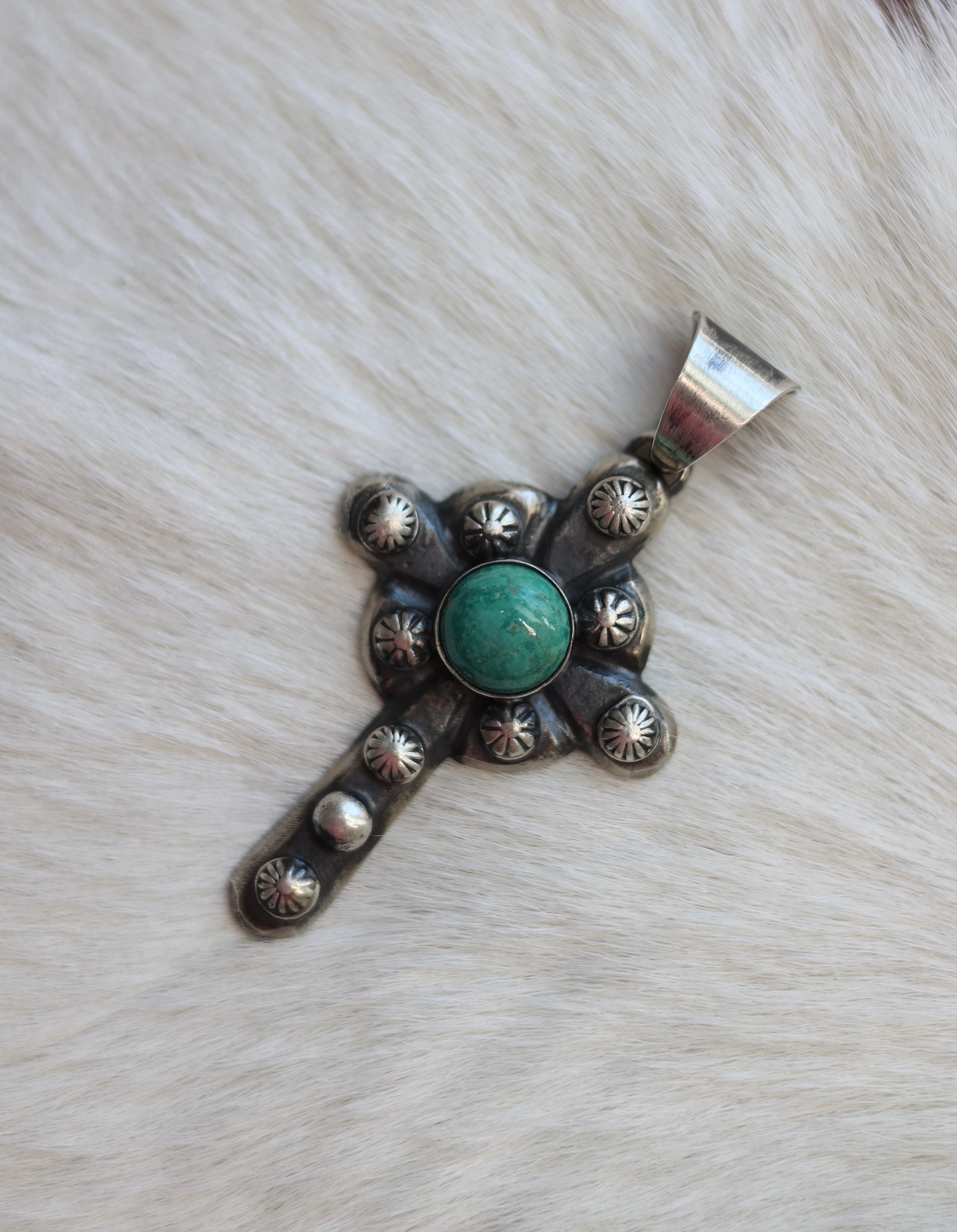 The Leah Pendant
